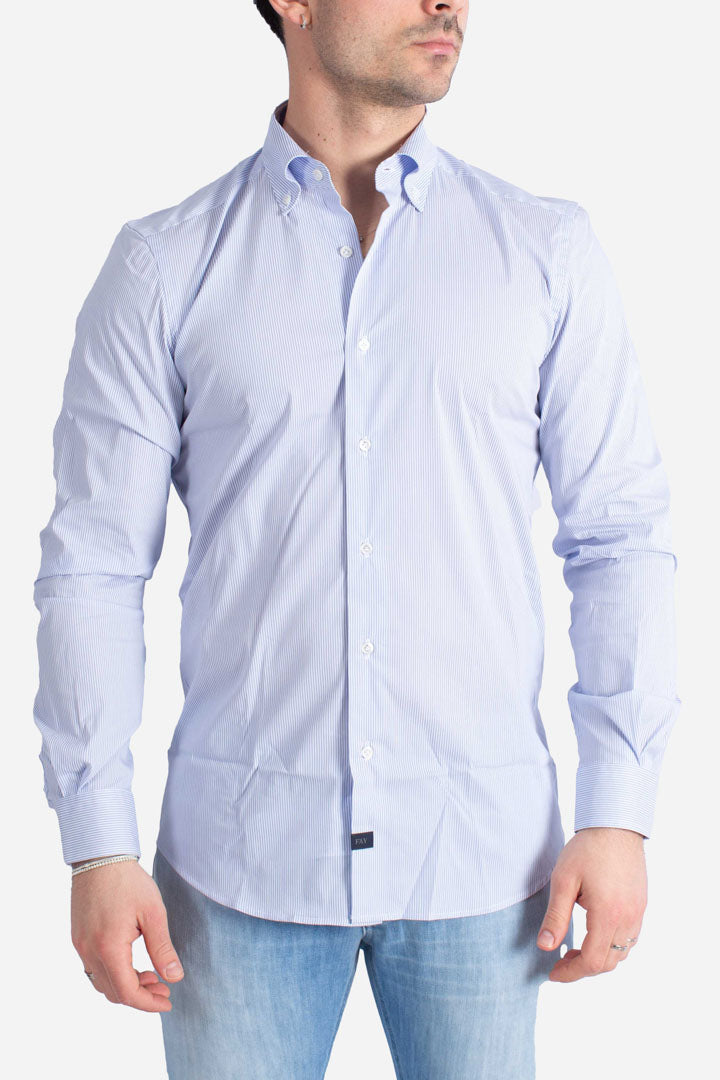 Camicia collo botton down a righe bianco celeste