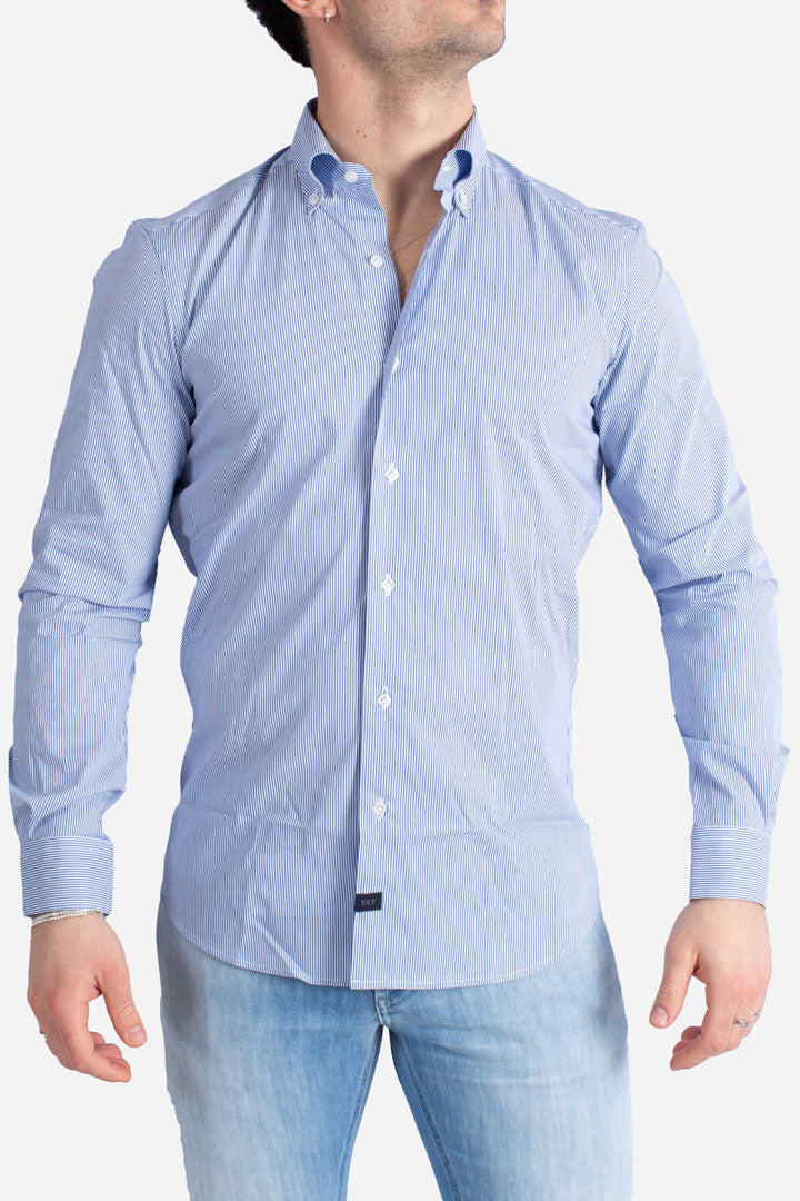 Camicia collo botton down a righe bianco blu