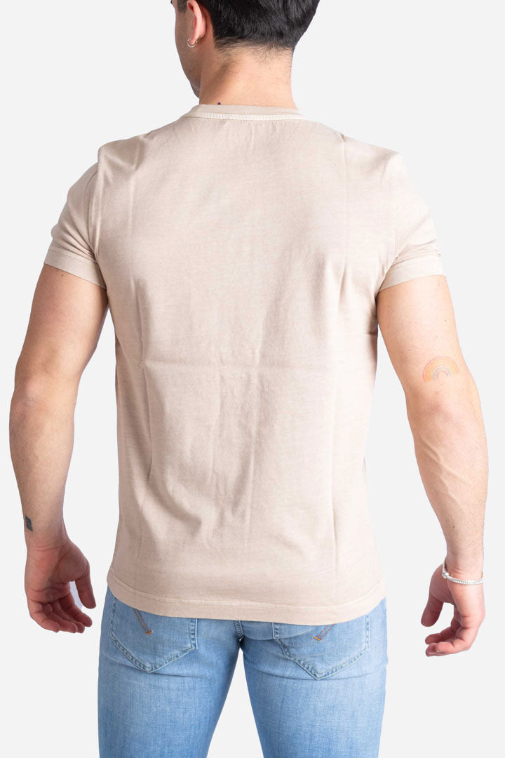 T-shirt beige